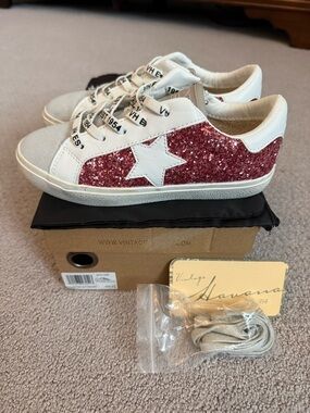 Girls Vintage Havana Gita Sneakers Pink Glitter / Gray / Star - Sz 2 1/2